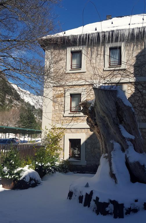 Hotel Santa Cristina Petit Spa Canfranc Kültér fotó